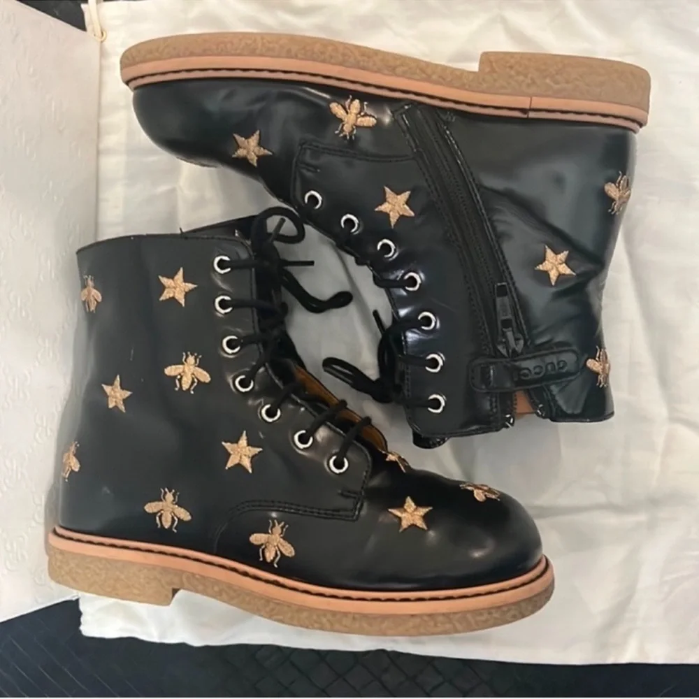 Authentic Gucci luxury designer embroidered lace up leather boots sz 12 kids